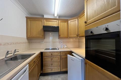 1 bedroom apartment to rent, Healey Court, Coten End, Warwick