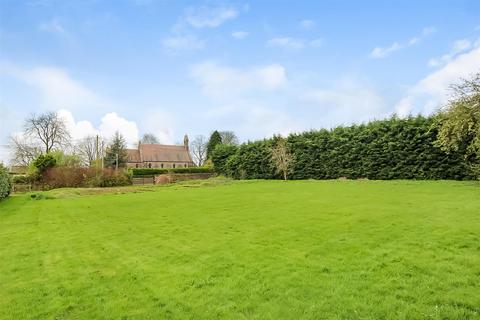 4 bedroom property with land for sale, Denton, DARLINGTON