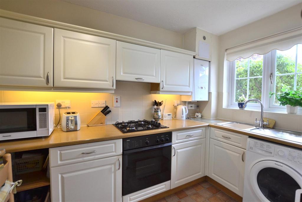 Kitchen.JPG