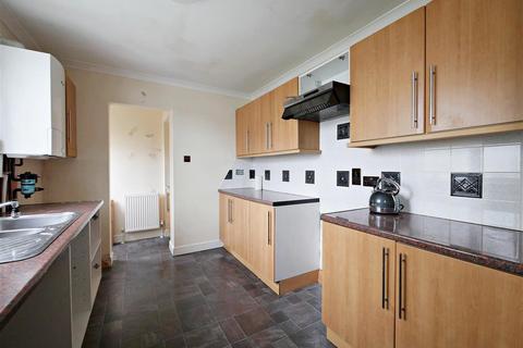 3 bedroom terraced house to rent, Eildon Road, Kirkintilloch, Glasgow