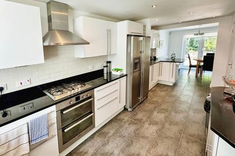 26 Admington Drive, Hatton Park, Warwick, CV35 7TZ
