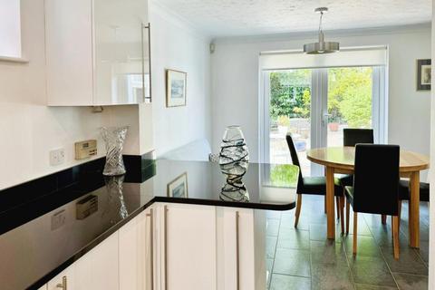 26 Admington Drive, Hatton Park, Warwick, CV35 7TZ
