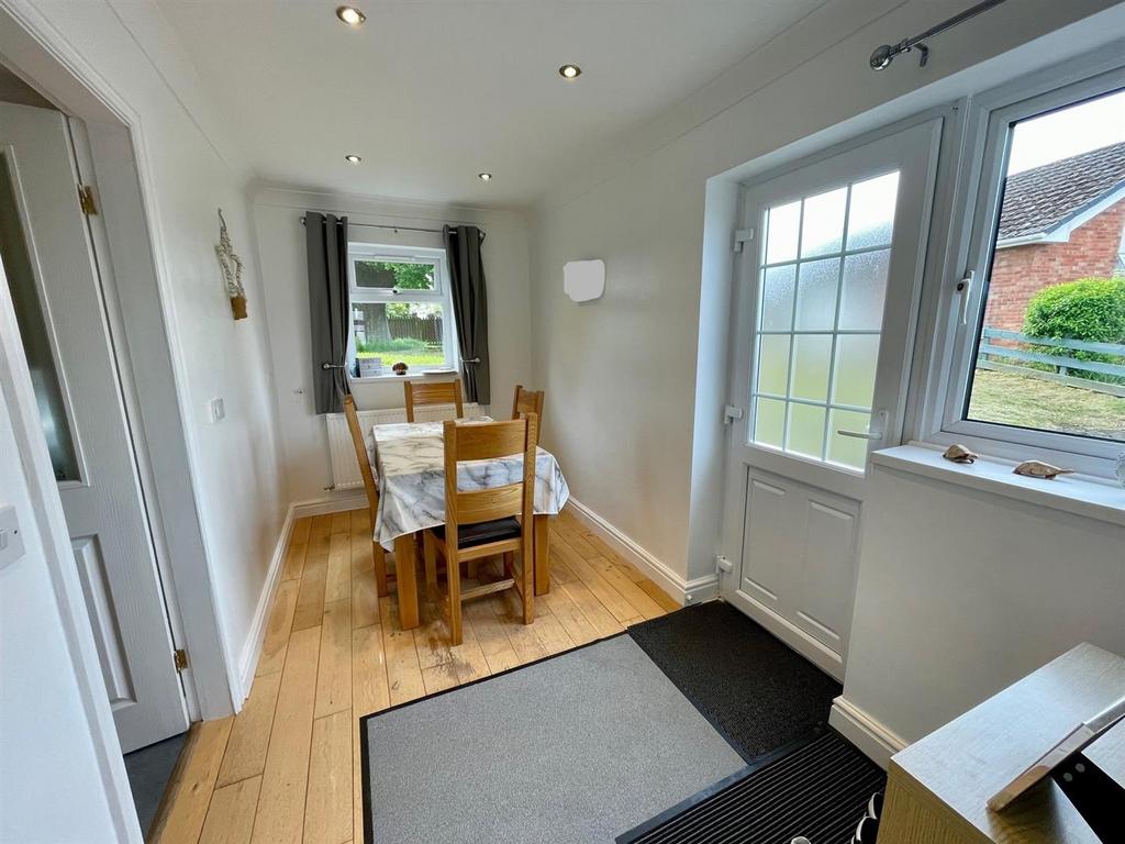 Dining room.jpg