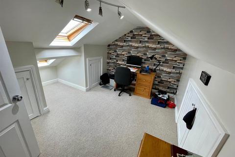 23 Parc Clwyd, Denbigh, LL16 4BA