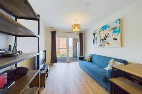 1 bedroom flat for sale, Shipbuilding Way, London