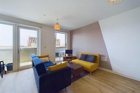 1 bedroom flat for sale, Paynter House, Upton Gardens, Shipbuilding Way, London, E13