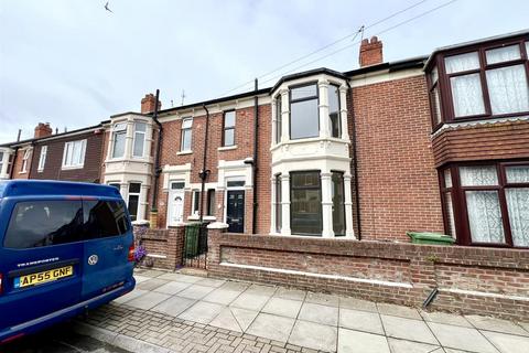 3 bedroom house to rent, Highgrove Road, Portsmouth