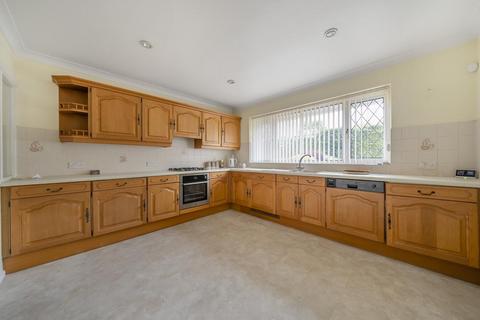 165 Tubbenden Lane, Orpington, BR6 9PS