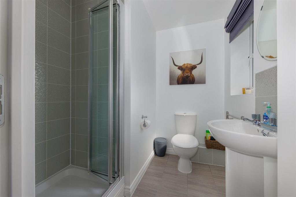 En-Suite Shower
