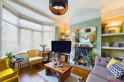 26 South Vale, Harrow, HA1 3PH