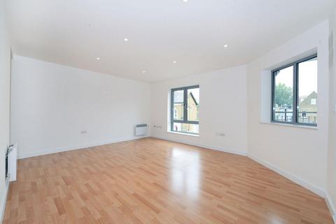 2 bedroom flat to rent, Cherington Road, Hanwell, W7