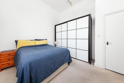 1 bedroom apartment for sale, Gilbert Close, Royal Herbert Pavilions