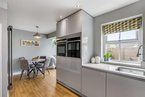 3 bedroom house for sale, Orchard Lane, Ilkley LS29