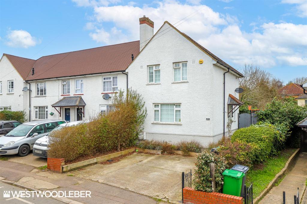 Goffs Lane, Waltham Cross EN7 3 bed end of terrace house for sale £