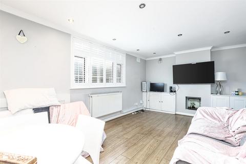 3 bedroom end of terrace house for sale, Goffs Lane, Waltham Cross EN7