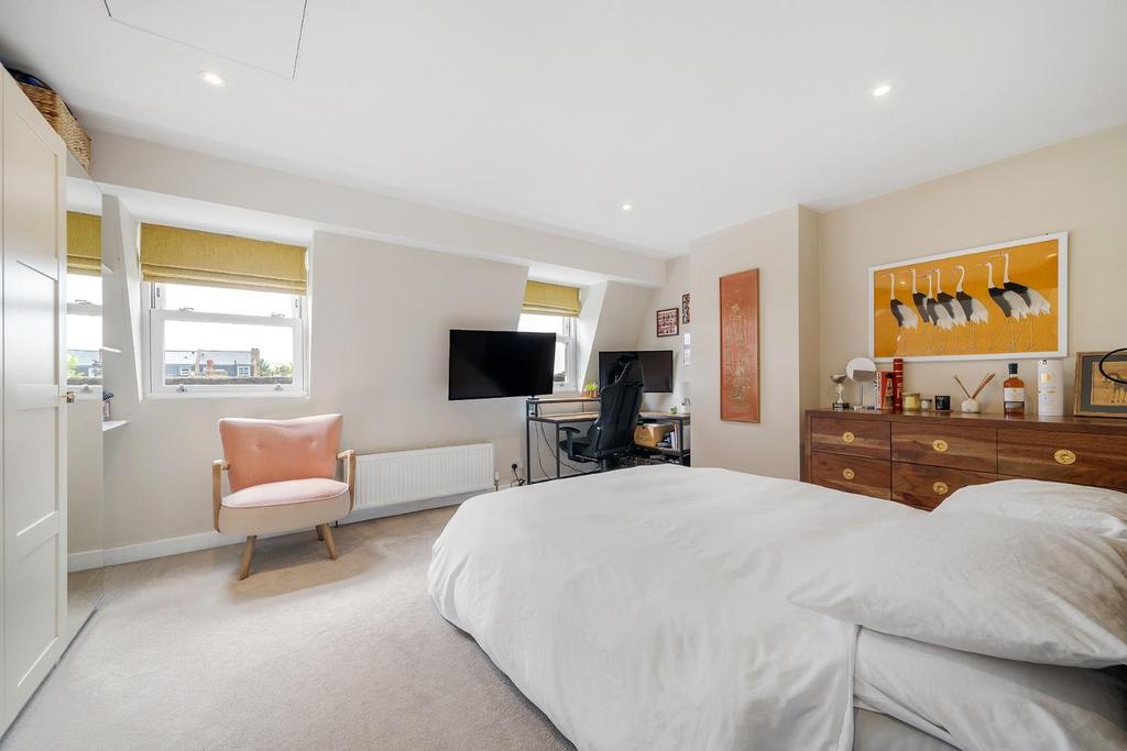 Bedroom Top.jpg