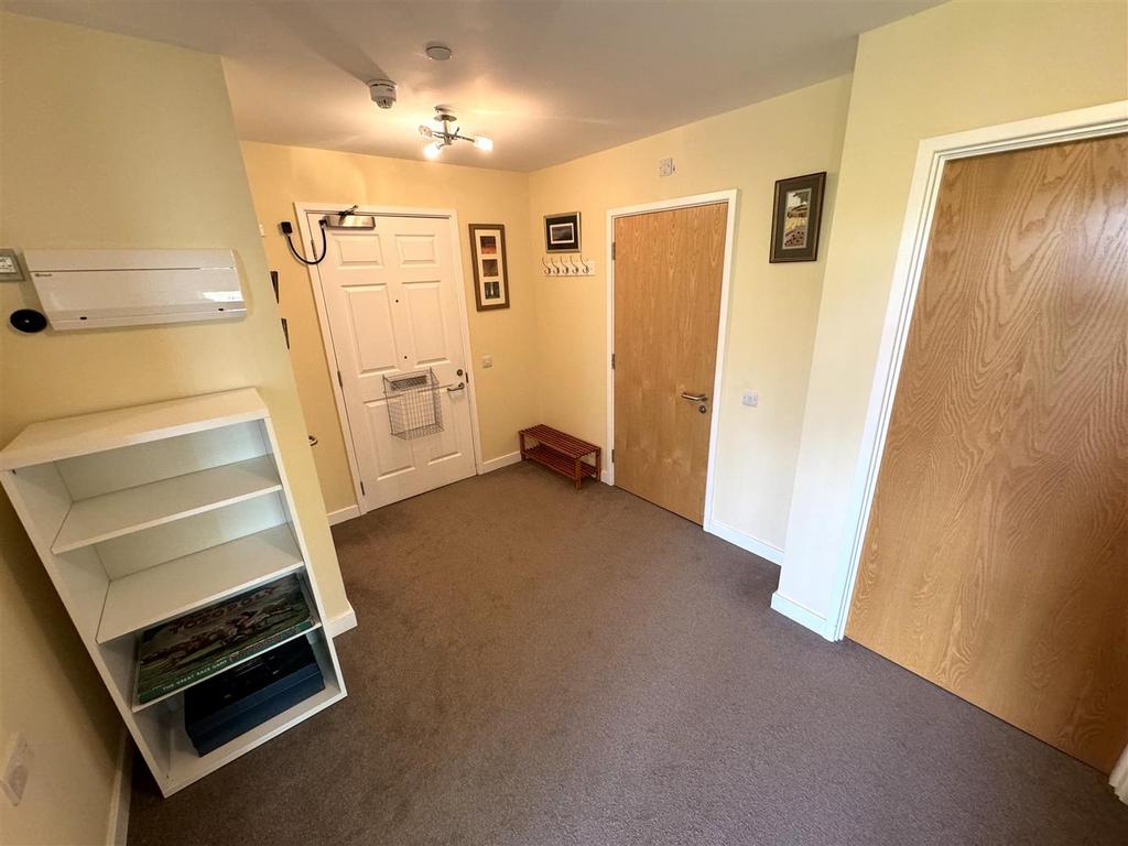 Communal entrance hall