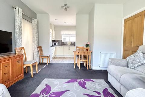 18 Greenside Close, Thurnscoe, Rotherham, S63 0AY
