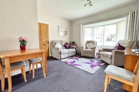 18 Greenside Close, Thurnscoe, Rotherham, S63 0AY