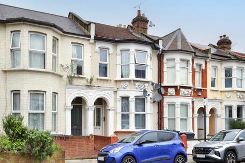 2 bedroom flat for sale, Cavendish Road, London, N4