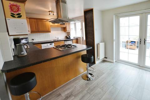 14 Holcombe, Bristol, BS14 0AT