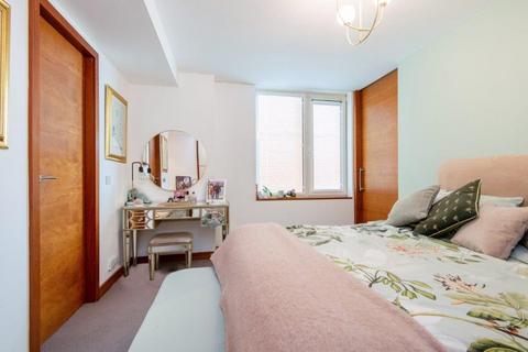 1 bedroom flat for sale, St. Johns Wood Road, St Johns Wood