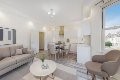 2 bedroom apartment to rent, NW2