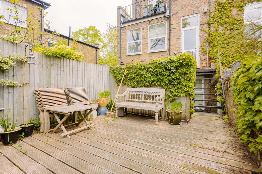MB wray crescent finsbury park visit 2 davies davi