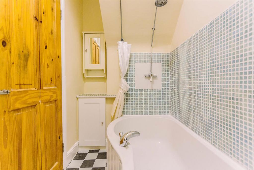 MB wray crescent finsbury park visit 2 davies davi