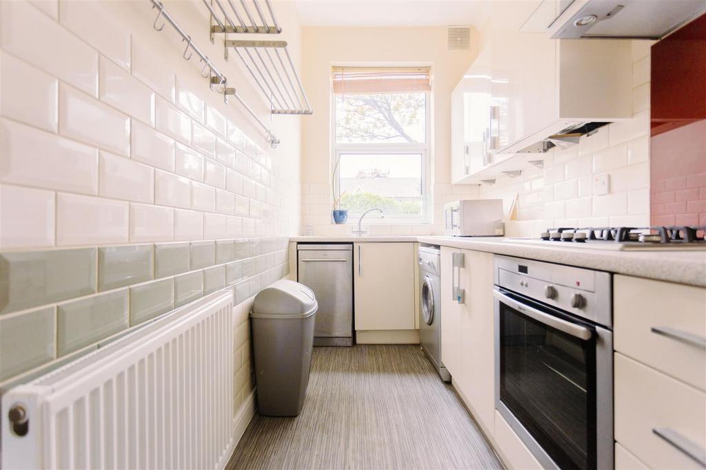 MB wray crescent finsbury park visit 2 davies davi