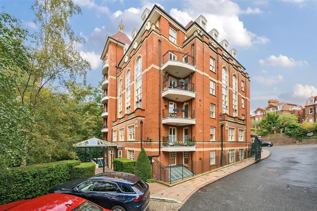 Mount Vernon, Hampstead Village, NW3 2 bed flat for sale £1,850,000