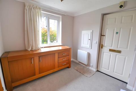 1 bedroom apartment for sale, Brielen Court, Radcliffe-On-Trent, Nottingham