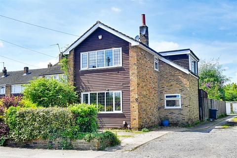 3 bedroom end of terrace house for sale, Downfield Road, Hertford Heath SG13
