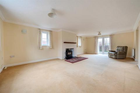 4 bedroom detached house for sale, Meadowlands, Bridport