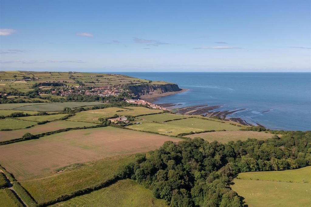 Boggle Hole and Robin Hood's Bay