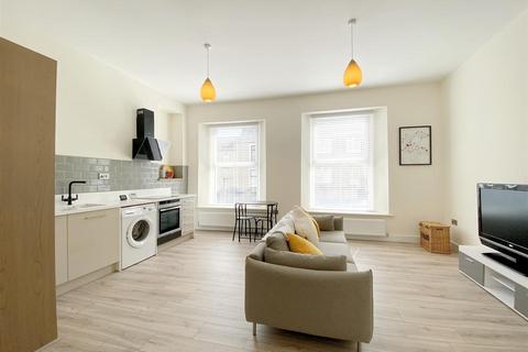 1 bedroom flat for sale, Water Street, Pembroke Dock
