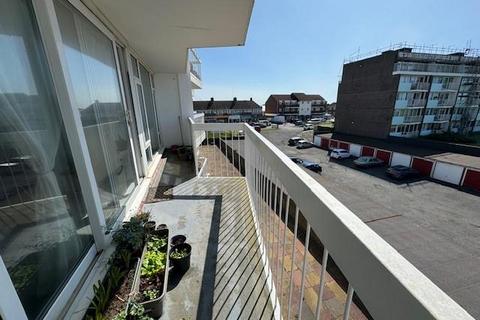 2 bedroom apartment to rent, Pacific Court, Shoreham by Sea