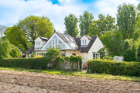 Thyme Cottage Bartholomew Green, Great Leighs, Chelmsford, CM3 1QG