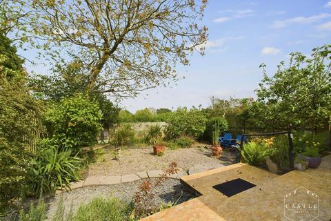 2 bedroom detached bungalow for sale, Laneside Drive, Hinckley