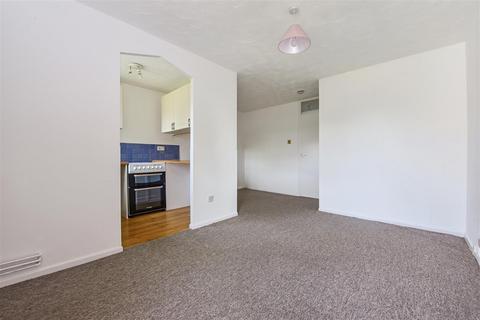 1 bedroom apartment for sale, Chatsworth Road, Chichester