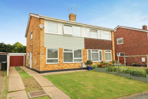 3 bedroom semi-detached house for sale, Bramley Way, Mayland
