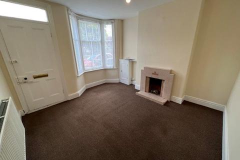 2 bedroom terraced house to rent, LIMES AVENUE, MELTON MOWBRAY