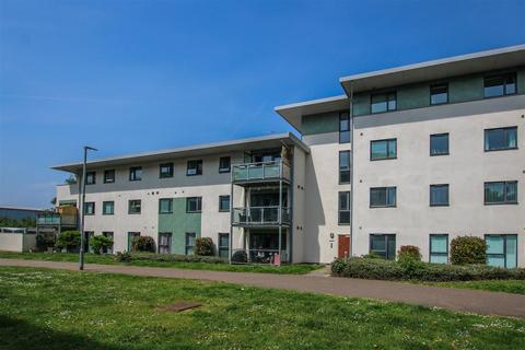 3 bedroom apartment for sale, Boardman Place, Rollason Way, Brentwood