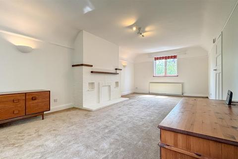 2 bedroom cottage to rent, Lyndhurst Court, St John's Wood, NW8