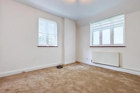 2 bedroom cottage to rent, Lyndhurst Court, St John's Wood, NW8