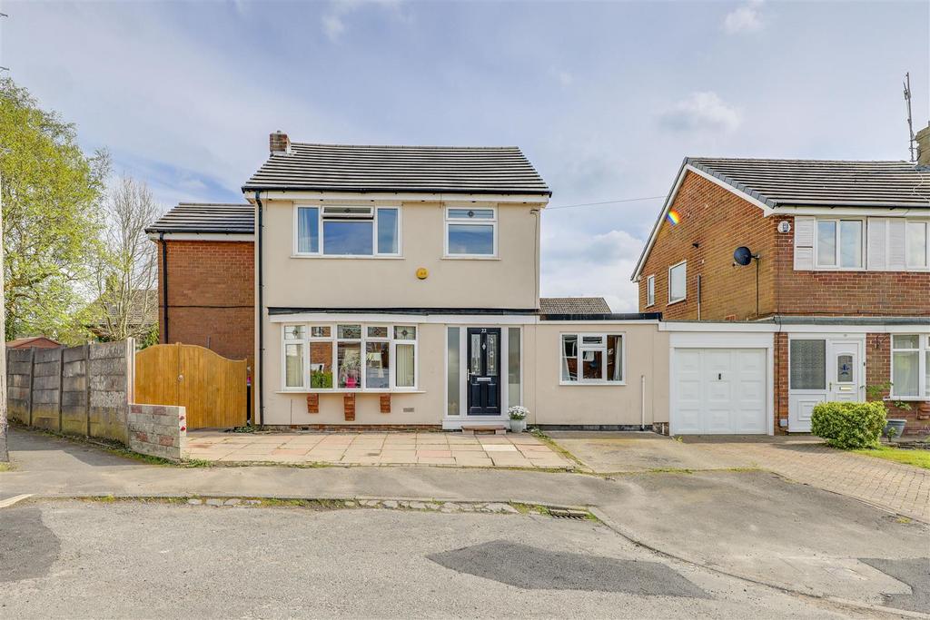 Heather Close, Helmshore, Rossendale 5 bed link detached house for sale