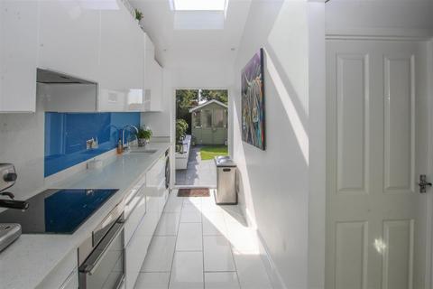 11 Sussex Road, Warley, Brentwood, CM14 5JQ