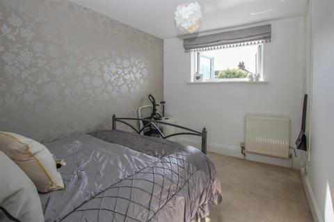 11 Sussex Road, Warley, Brentwood, CM14 5JQ