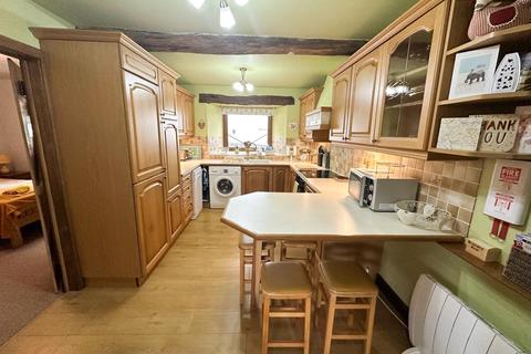 3 bedroom end of terrace house for sale, Low Green, Buckden, Skipton