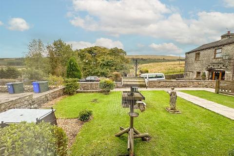 3 bedroom end of terrace house for sale, Low Green, Buckden, Skipton